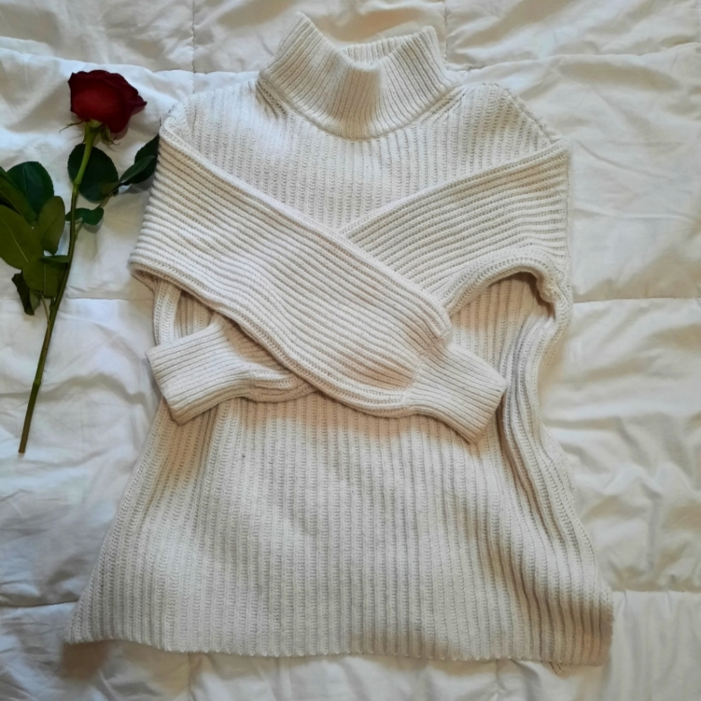 Turtleneck thick sweater